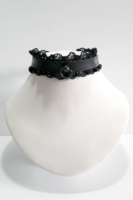 Lace Trimmed Choker with Black Ring