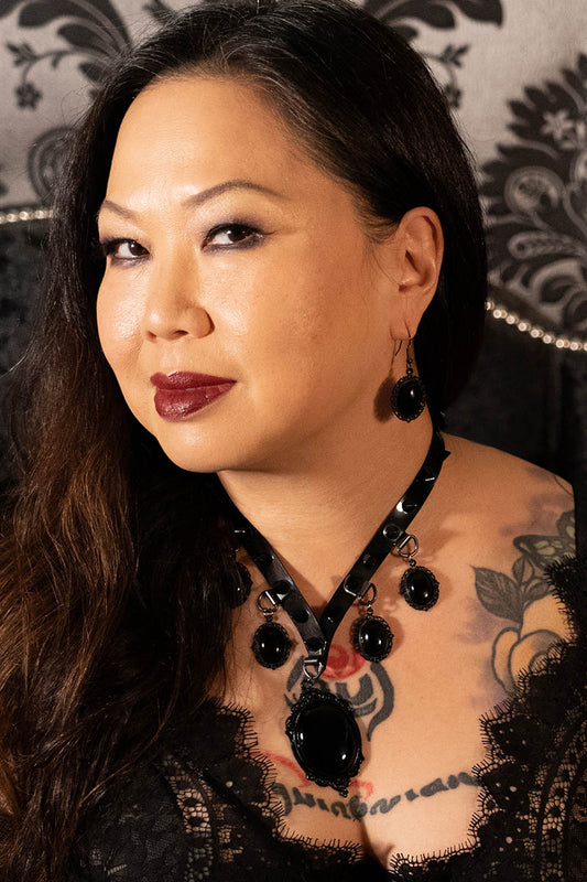 Baroque Black Agate Pendant Necklace