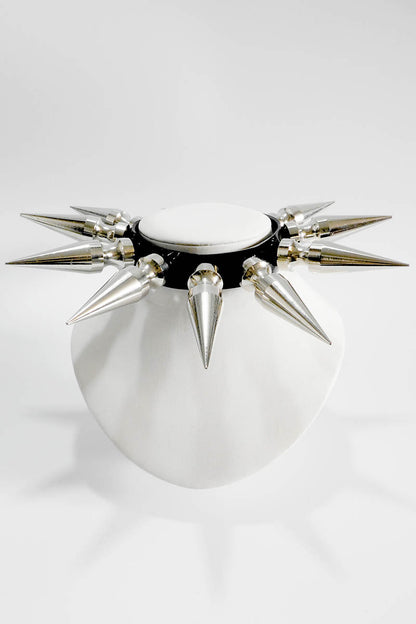 Supersize Giant Spikes Choker in Silver