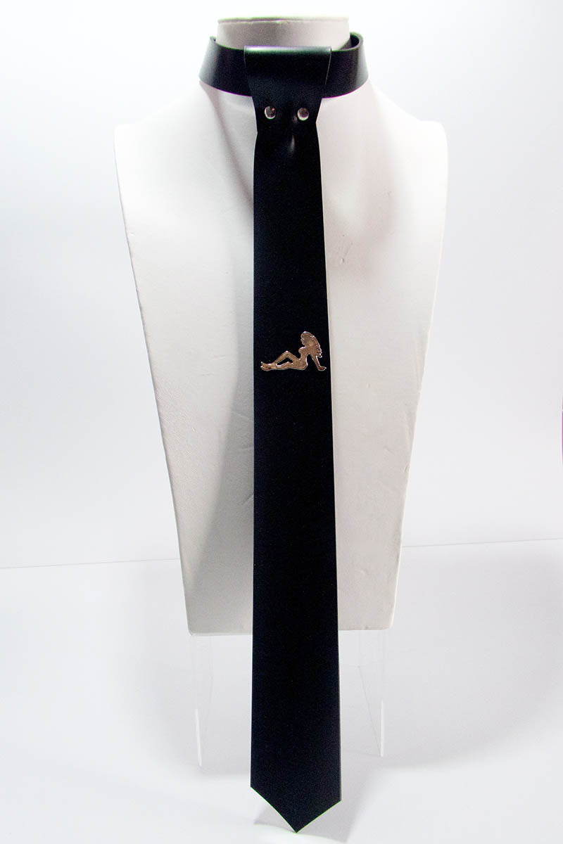 Skinny Tie w/ Trucker Girl