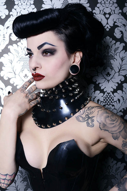 Armour Posture Collar with Spikes
