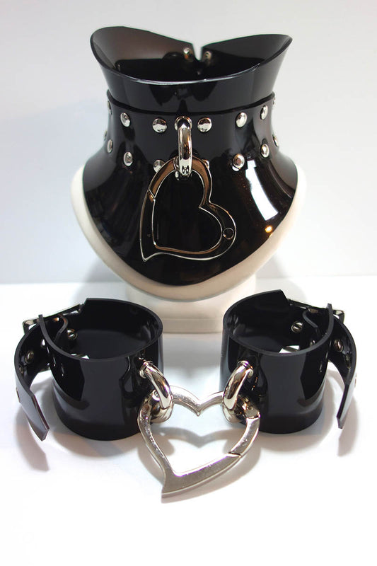 black pvc prong jewelry heart shaped posture collar and bracelets set
