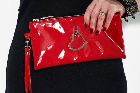 Clutch bag w/ Heart in Gloss PVC