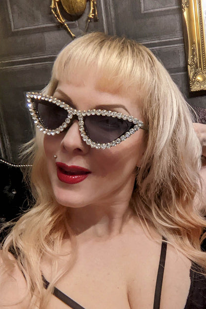  Oversized Diamond Sunglasses Women Rhinestone Cat Eye
